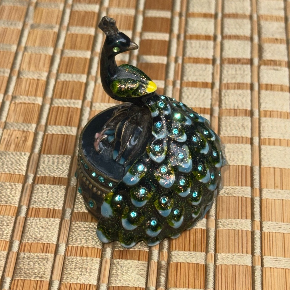 Crystal Bejeweled Blue And Green Peacock Trinket Pill Jewelry Box - Picture 7 of 16